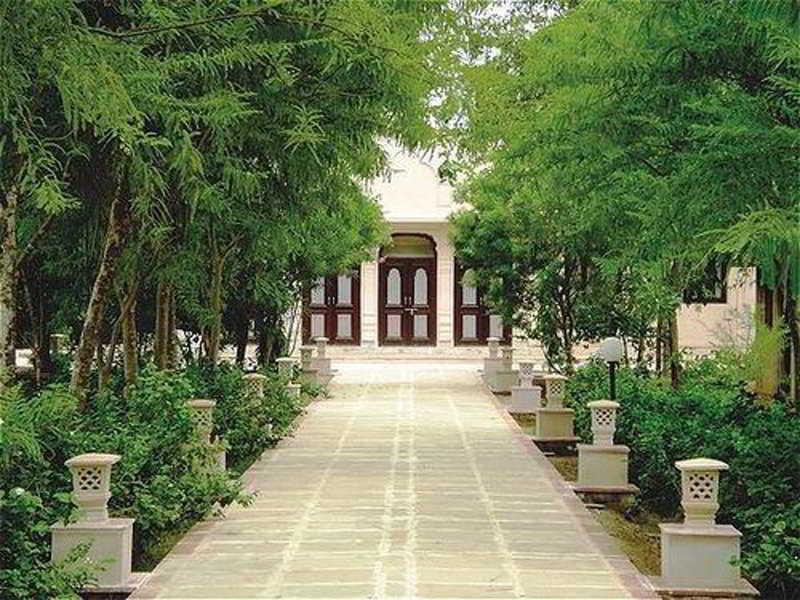 Отель Club Mahindra Бхаратпур Экстерьер фото